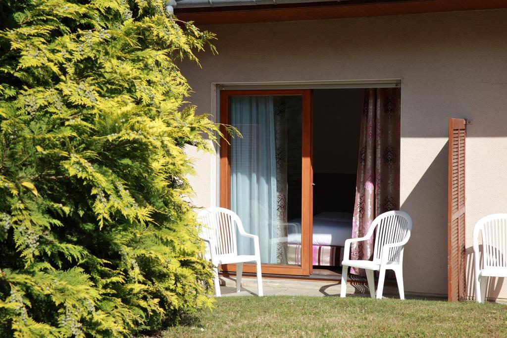 Sure Hotel By Best Western Saint-Quentin Ouest Holnon Exterior photo