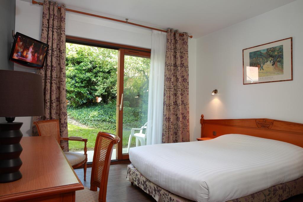 Sure Hotel By Best Western Saint-Quentin Ouest Holnon Exterior photo