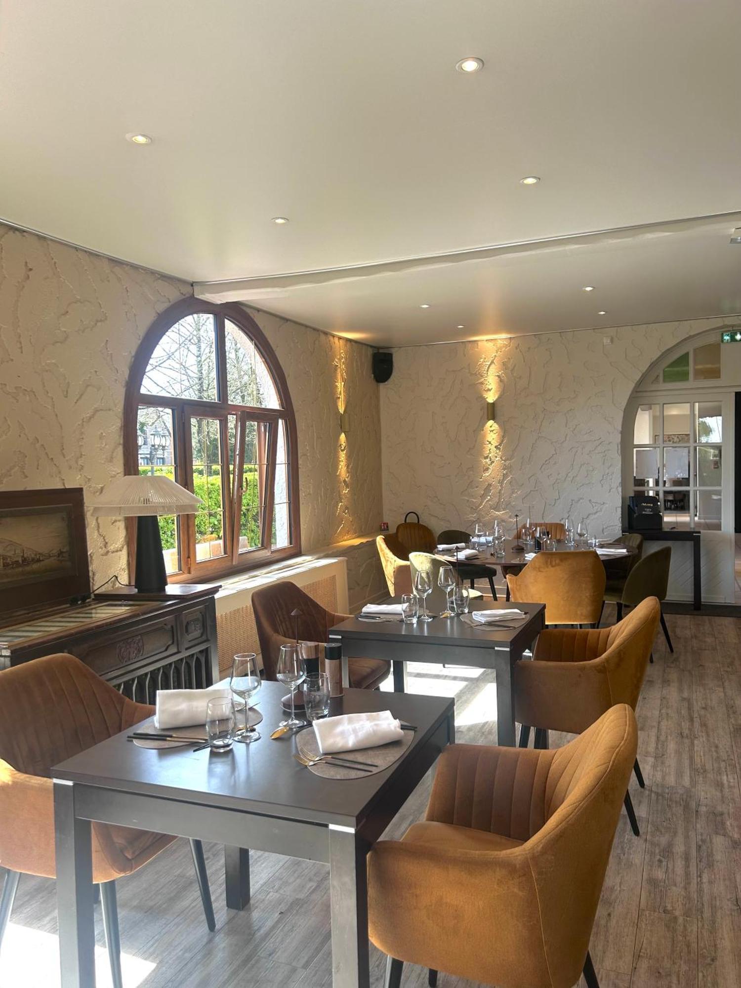 Sure Hotel By Best Western Saint-Quentin Ouest Holnon Exterior photo