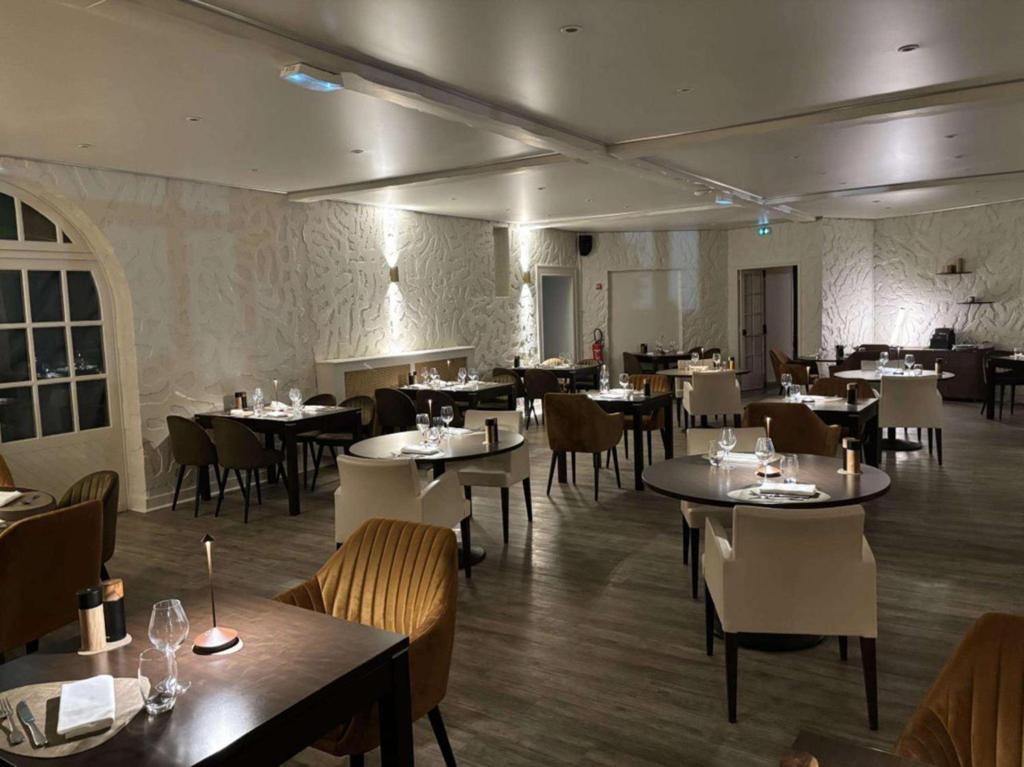 Sure Hotel By Best Western Saint-Quentin Ouest Holnon Exterior photo